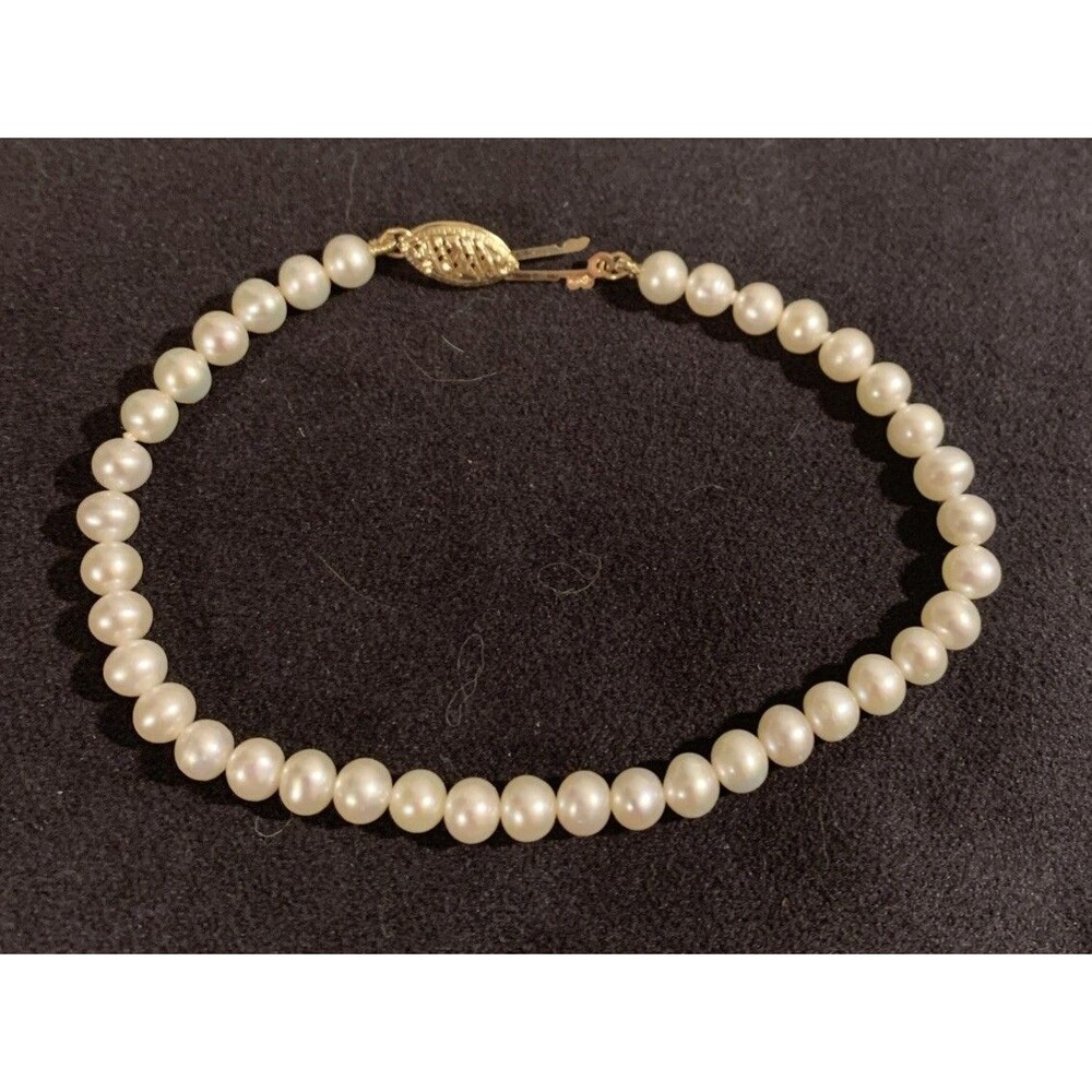 Vintage 14k Gold White Pearl Bead Bracelet 7.5” 6mm Hand Knotted